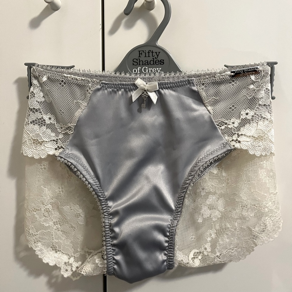 NWT Fifty Shades of Grey Lace Panty M
